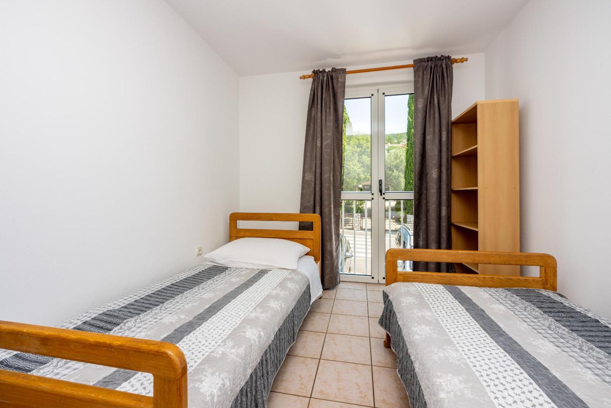 Apartments Obradovic Dramalj Zimmer foto